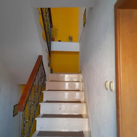 Hostel Sundari